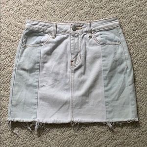PacSun white/light was denim skirt